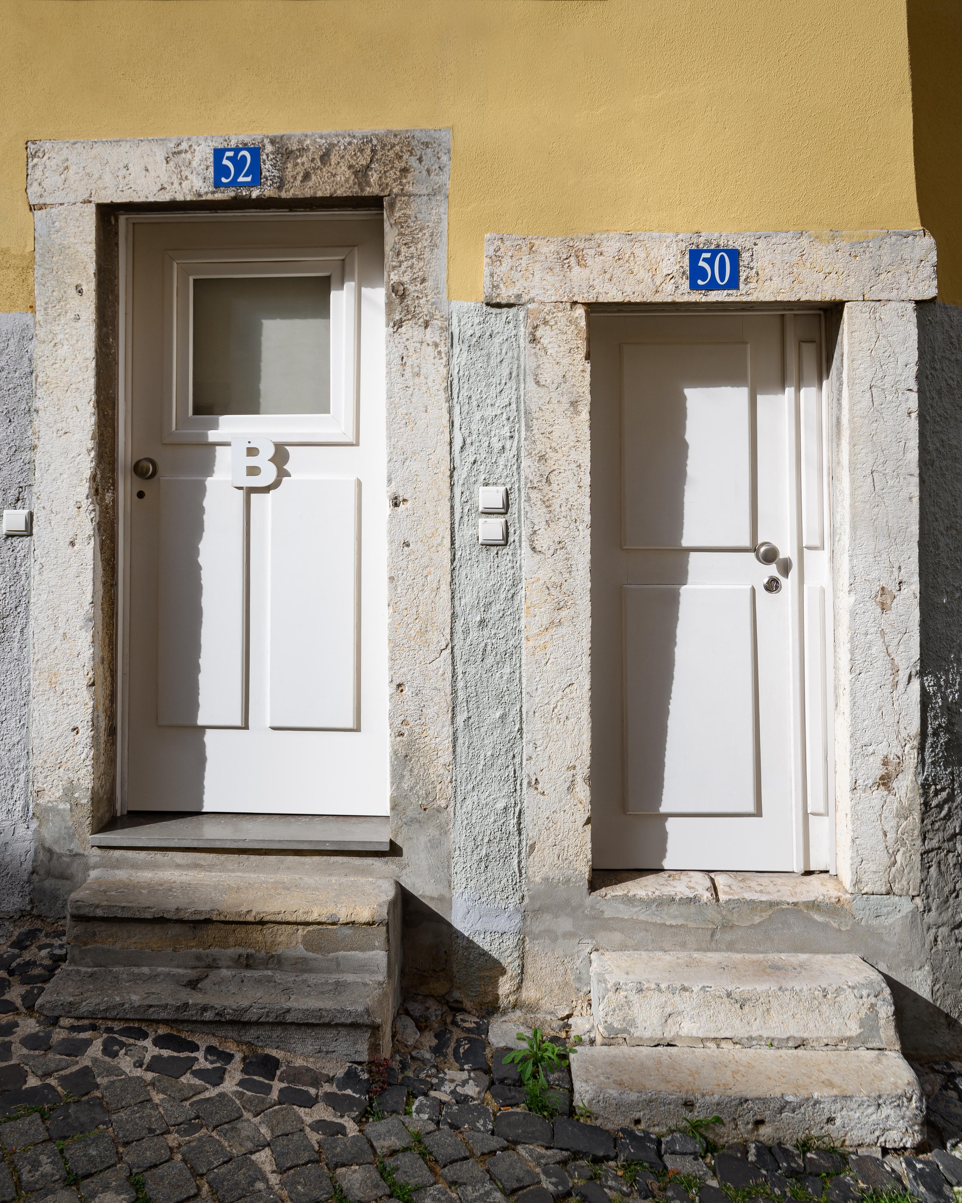Alfama Yellow House Lisbon Exterior photo